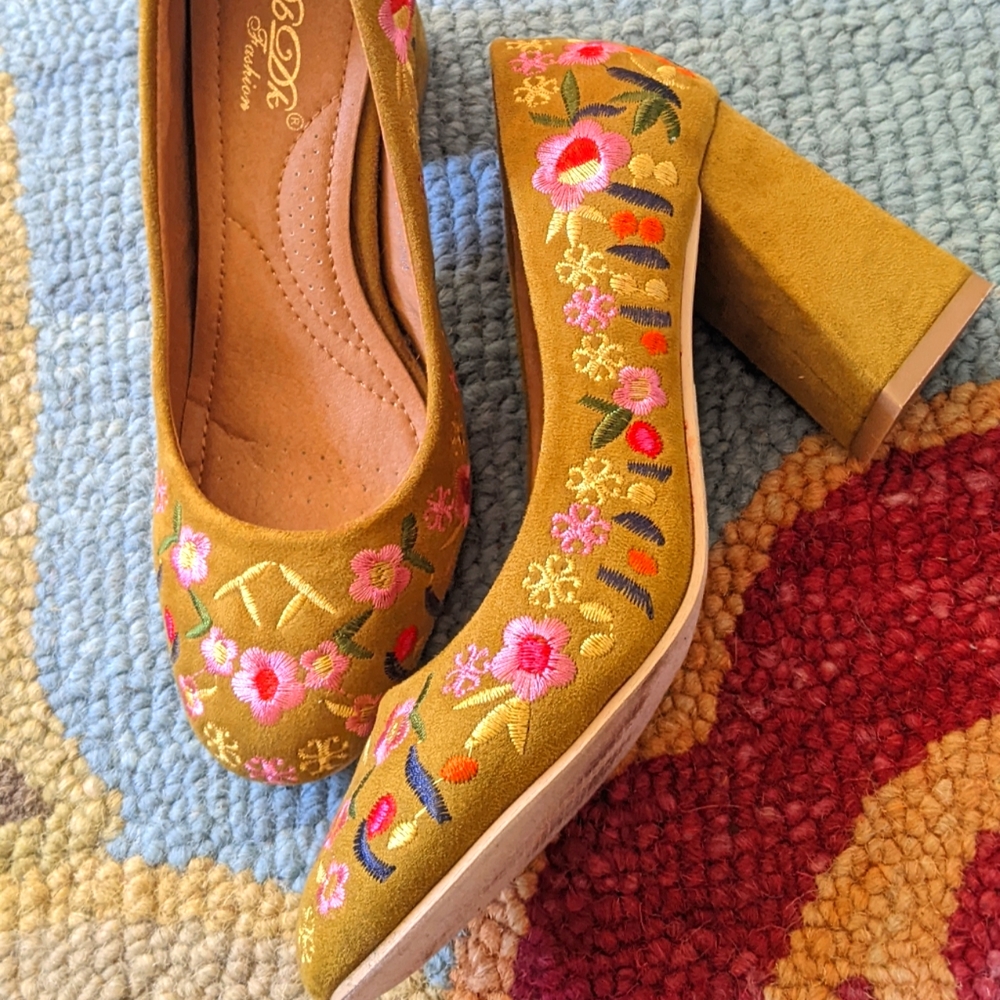 Boho embroidered yellow heels